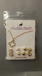 Collar con 4 Pares de Mini Aretes