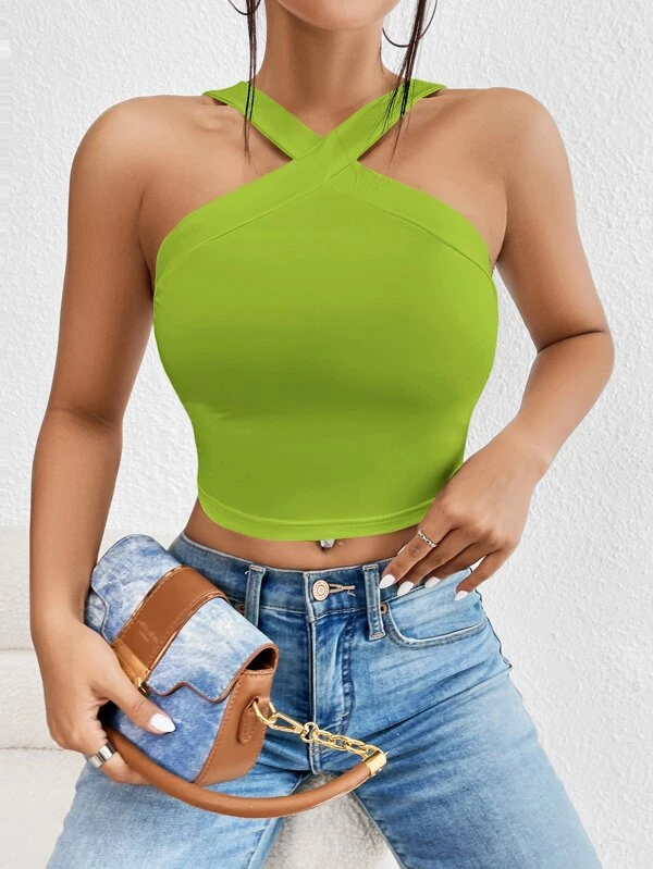 Crop Top Cuello Halter Verde Olivo